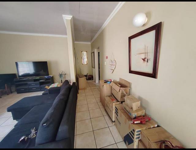 3 BEDROOM HOUSE FOR SALE IN PRETORIA GARDENS